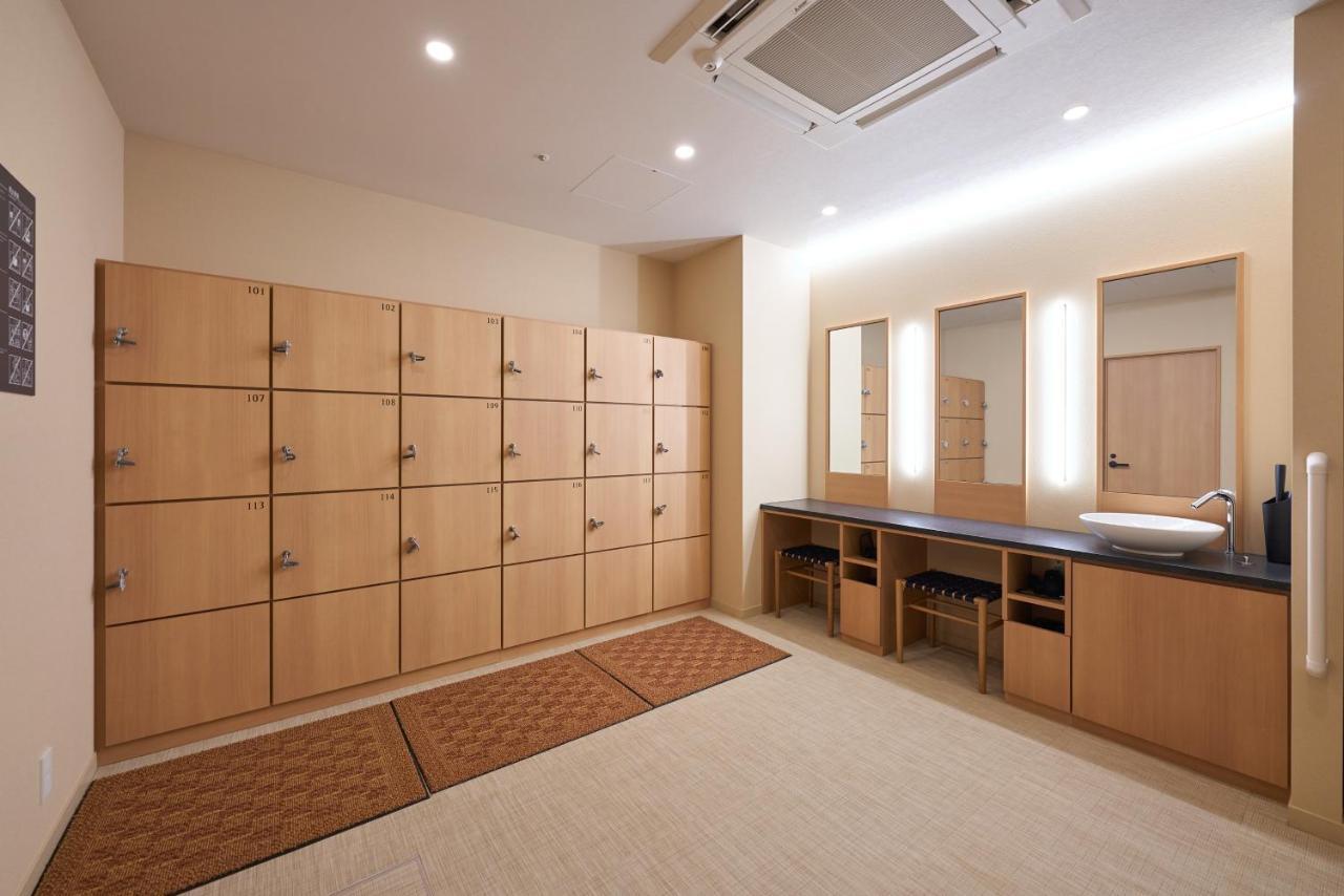 Hotel Resol Trinity Osaka Bagian luar foto