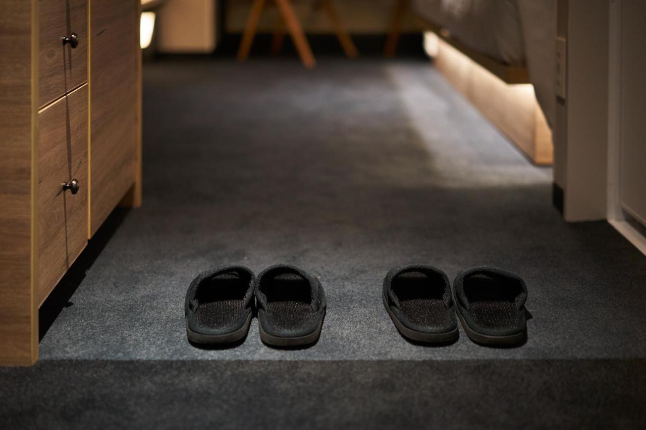 Hotel Resol Trinity Osaka Bagian luar foto