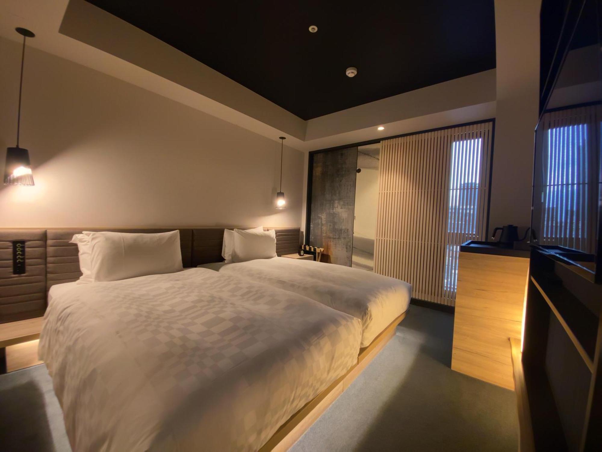 Hotel Resol Trinity Osaka Bagian luar foto